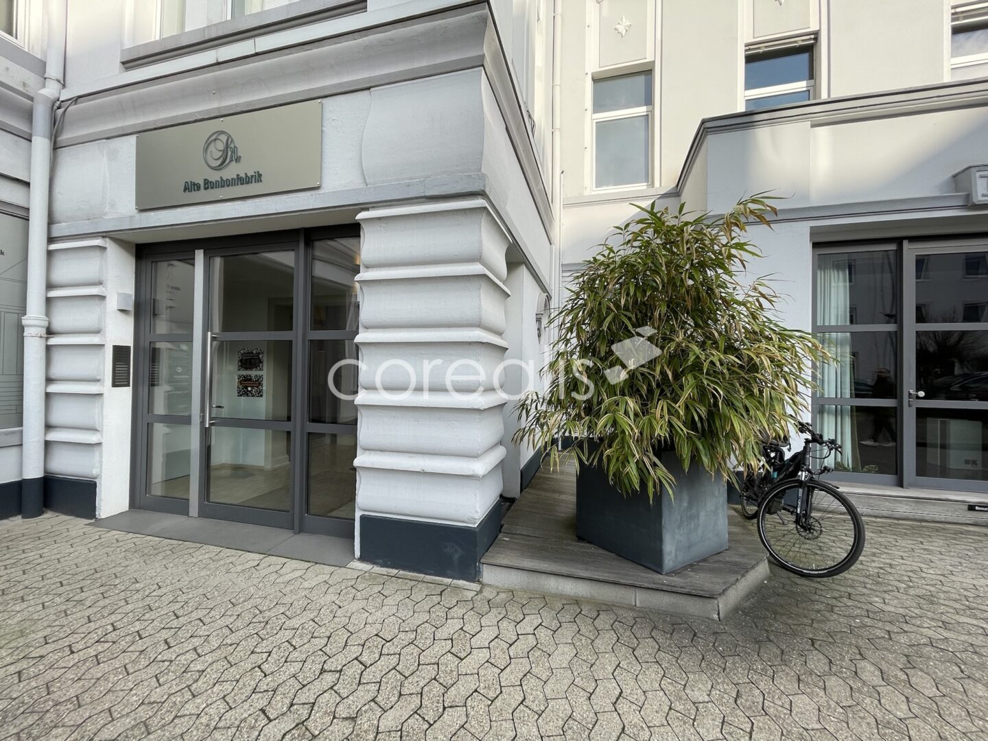 Eingang außen